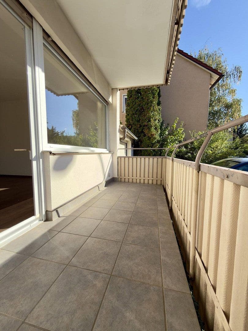Pronájem bytu 3+1 64 m², Kernen im Remstal, Bádensko-Württembersko Pronájem bytu 3+1 64 m², Kernen im Remstal, Bádensko-Württembersko