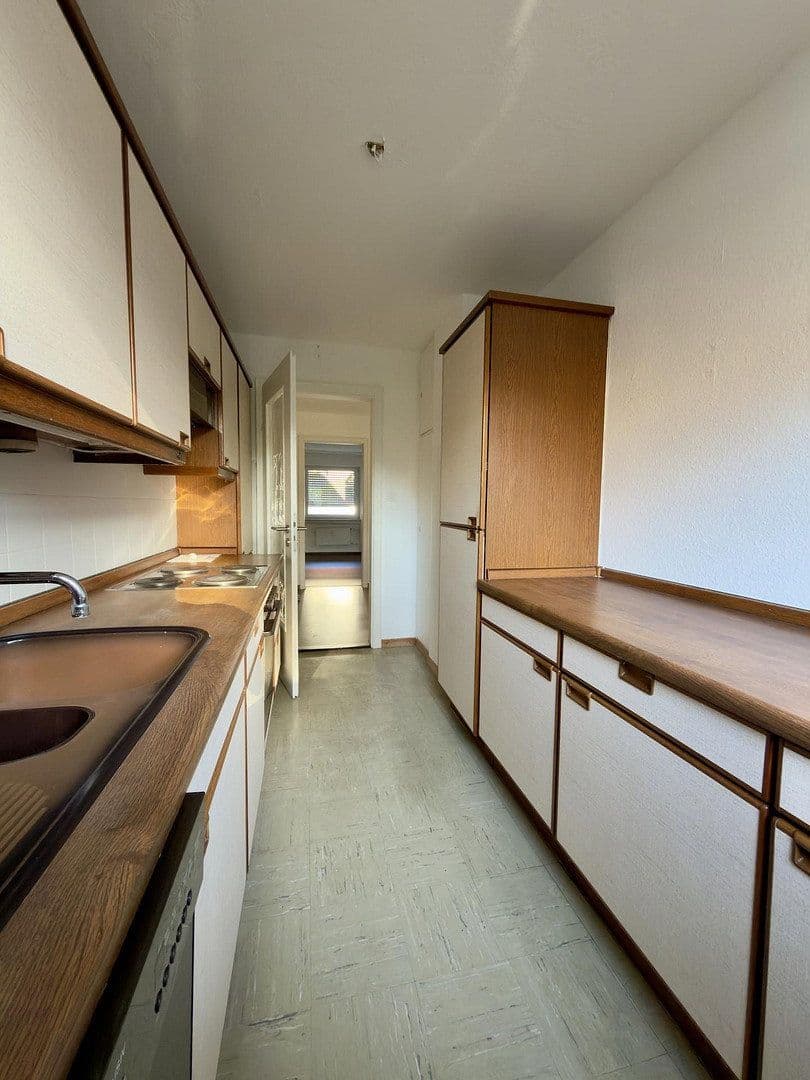 Pronájem bytu 3+1 64 m², Kernen im Remstal, Bádensko-Württembersko Pronájem bytu 3+1 64 m², Kernen im Remstal, Bádensko-Württembersko