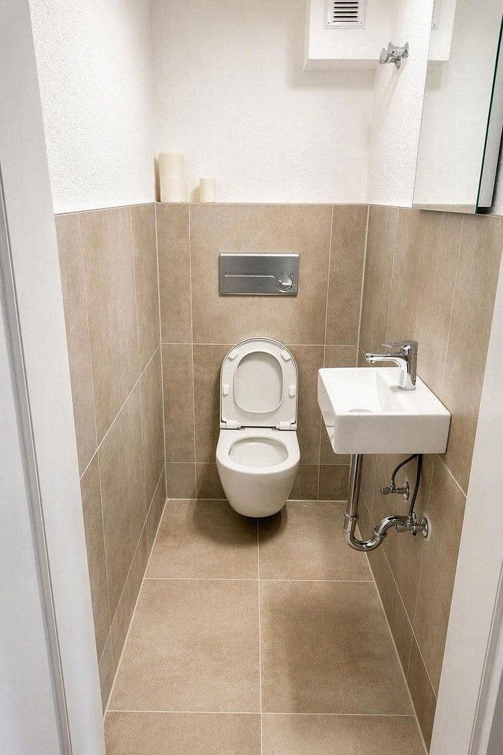 Pronájem bytu 2+1 71 m², Friedrichsberg 46, Stuttgart, Bádensko-Württembersko Pronájem bytu 2+1 71 m², Friedrichsberg 46, Stuttgart, Bádensko-Württembersko