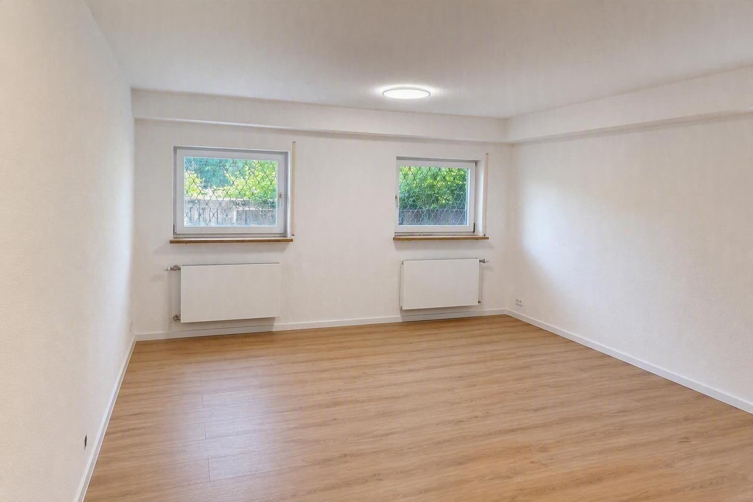 Pronájem bytu 2+1 71 m², Friedrichsberg 46, Stuttgart, Bádensko-Württembersko Pronájem bytu 2+1 71 m², Friedrichsberg 46, Stuttgart, Bádensko-Württembersko