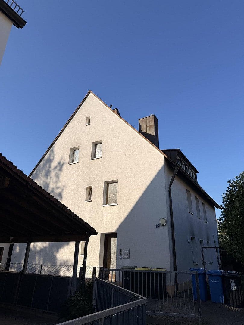 Prodej bytu 4+1 85 m², Herzog-Berhnhard-Straße 134, Nürnberg, Bavorsko Prodej bytu 4+1 85 m², Herzog-Berhnhard-Straße 134, Nürnberg, Bavorsko