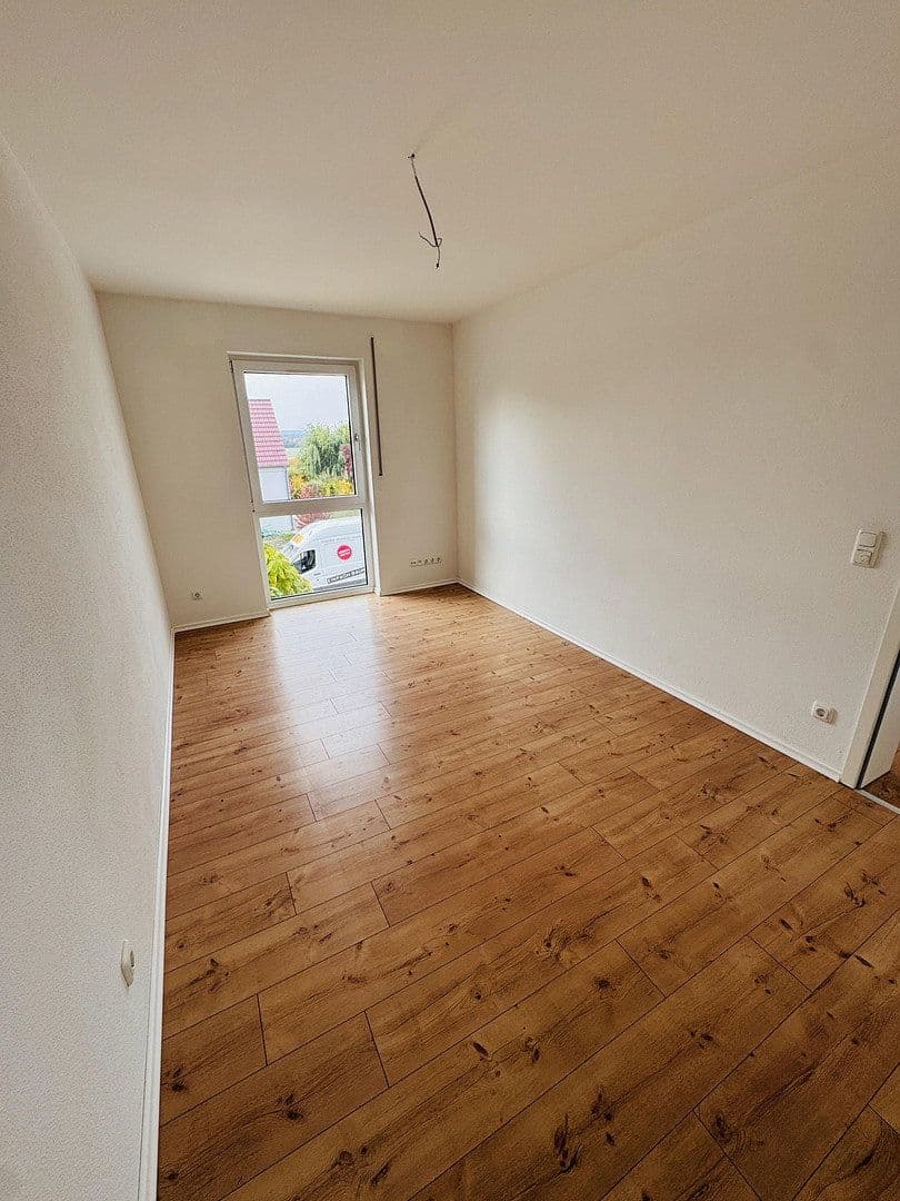 Pronájem bytu 2+kk 95 m², Triftäcker 31, Hemau, Bavorsko Pronájem bytu 2+kk 95 m², Triftäcker 31, Hemau, Bavorsko
