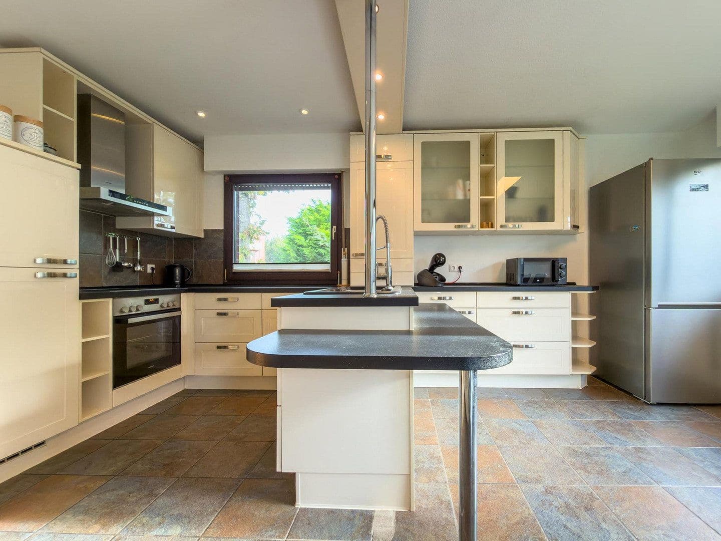 Prodej domu 122 m², pozemek 762 m², Marne, Šlesvicko-Holštýnsko Prodej domu 122 m², pozemek 762 m², Marne, Šlesvicko-Holštýnsko