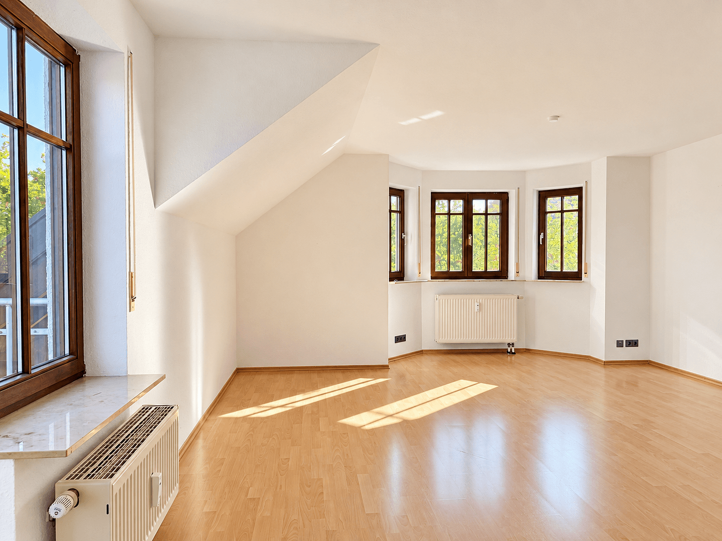 Prodej bytu 4+1 87 m², Ingelfingen, Bádensko-Württembersko Prodej bytu 4+1 87 m², Ingelfingen, Bádensko-Württembersko