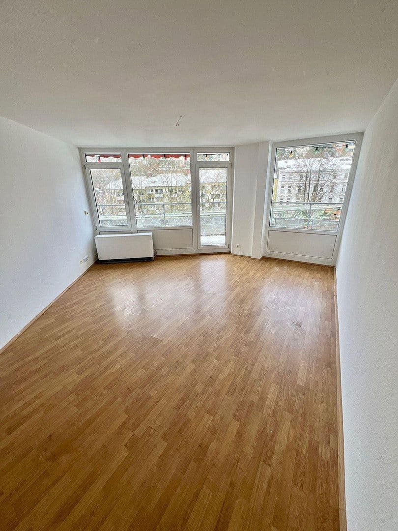 Pronájem bytu 3+1 70 m², Am Brögel 4, Wuppertal, Severní Porýní-Vestfálsko Pronájem bytu 3+1 70 m², Am Brögel 4, Wuppertal, Severní Porýní-Vestfálsko