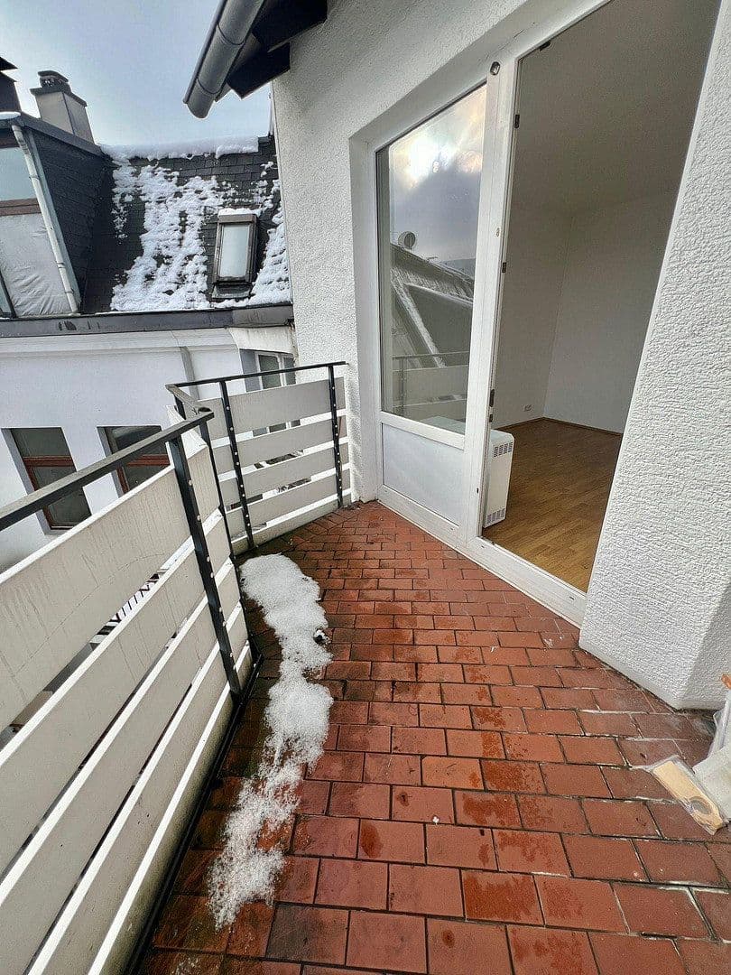 Pronájem bytu 3+1 70 m², Am Brögel 4, Wuppertal, Severní Porýní-Vestfálsko Pronájem bytu 3+1 70 m², Am Brögel 4, Wuppertal, Severní Porýní-Vestfálsko