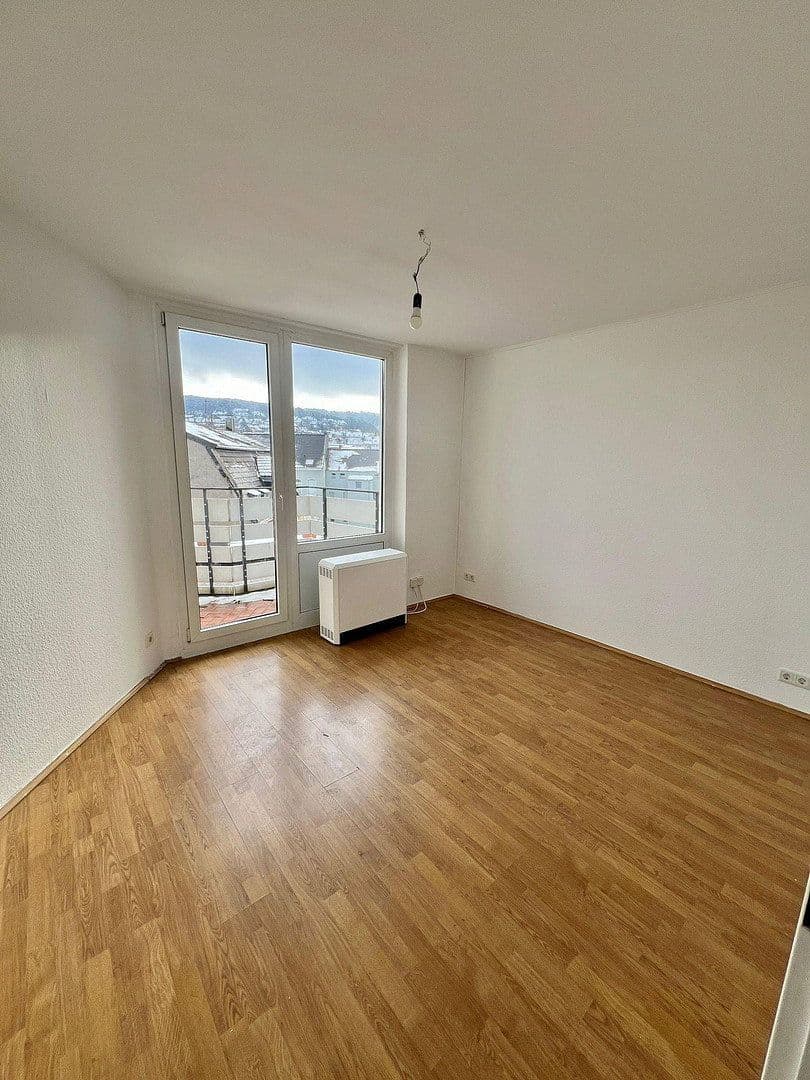 Pronájem bytu 3+1 70 m², Am Brögel 4, Wuppertal, Severní Porýní-Vestfálsko Pronájem bytu 3+1 70 m², Am Brögel 4, Wuppertal, Severní Porýní-Vestfálsko