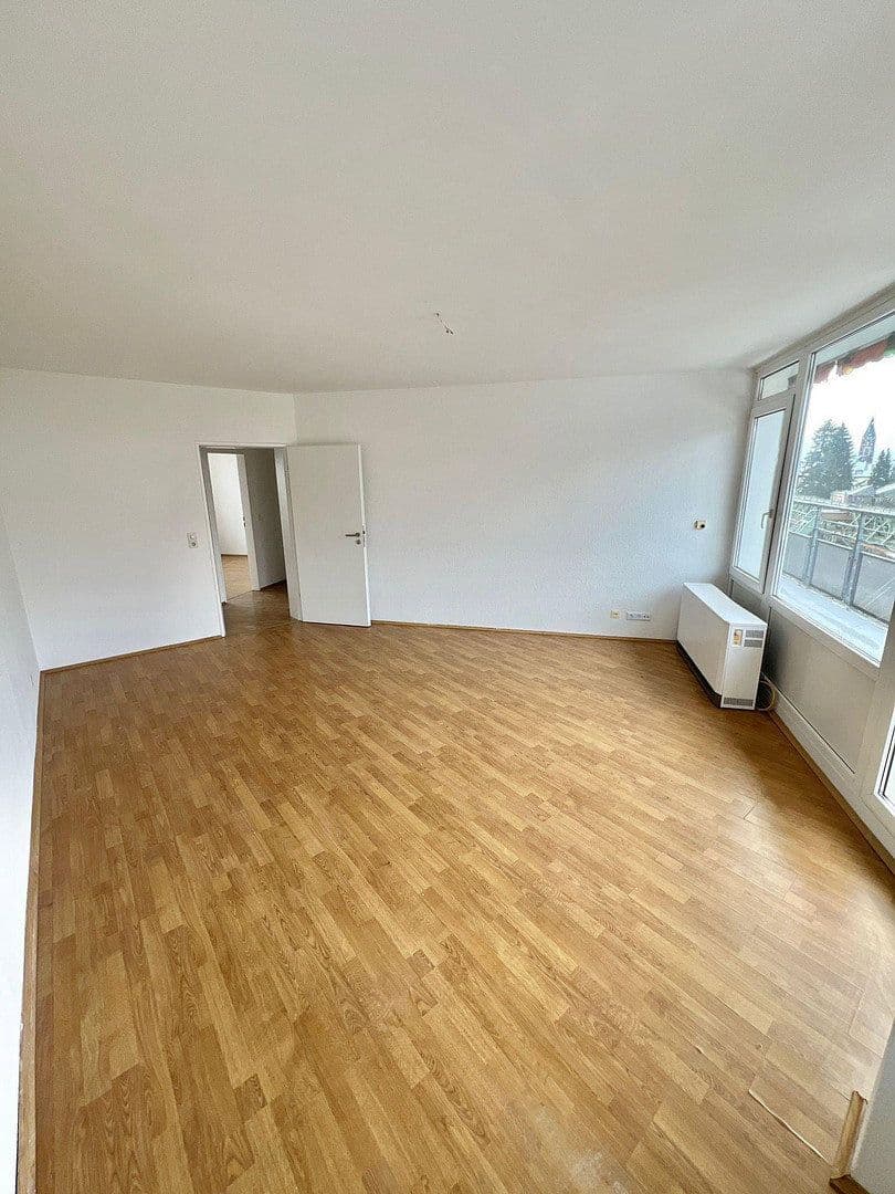 Pronájem bytu 3+1 70 m², Am Brögel 4, Wuppertal, Severní Porýní-Vestfálsko Pronájem bytu 3+1 70 m², Am Brögel 4, Wuppertal, Severní Porýní-Vestfálsko