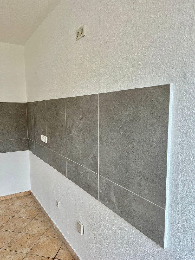 Pronájem bytu 3+1 70 m², Am Brögel 4, Wuppertal, Severní Porýní-Vestfálsko Pronájem bytu 3+1 70 m², Am Brögel 4, Wuppertal, Severní Porýní-Vestfálsko