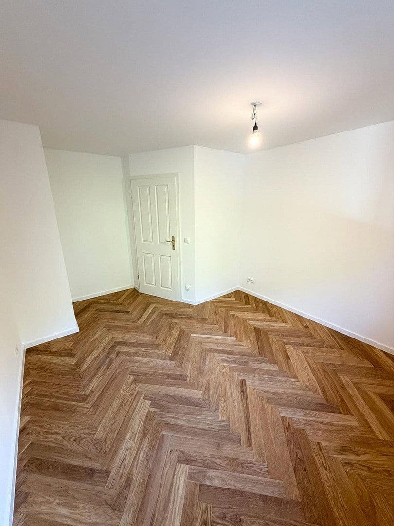 Prodej bytu 2+1 51 m², Birnauer Straße 17, München, Bavorsko Prodej bytu 2+1 51 m², Birnauer Straße 17, München, Bavorsko