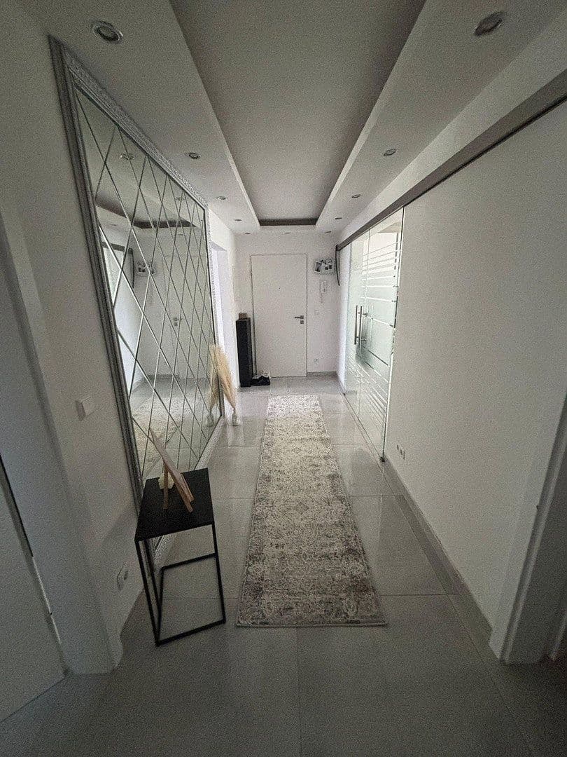 Pronájem bytu 4+1 80 m², Obereisesheimerstr 27, Heilbronn, Bádensko-Württembersko Pronájem bytu 4+1 80 m², Obereisesheimerstr 27, Heilbronn, Bádensko-Württembersko