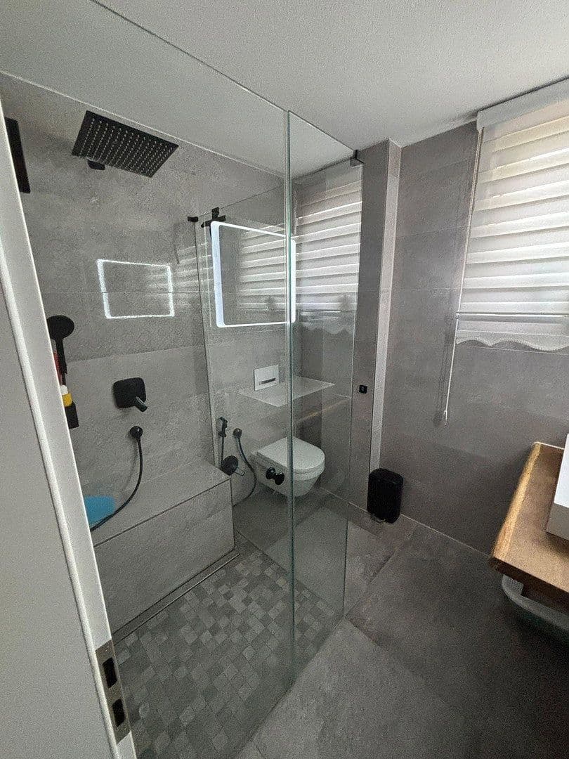 Pronájem bytu 4+1 80 m², Obereisesheimerstr 27, Heilbronn, Bádensko-Württembersko Pronájem bytu 4+1 80 m², Obereisesheimerstr 27, Heilbronn, Bádensko-Württembersko