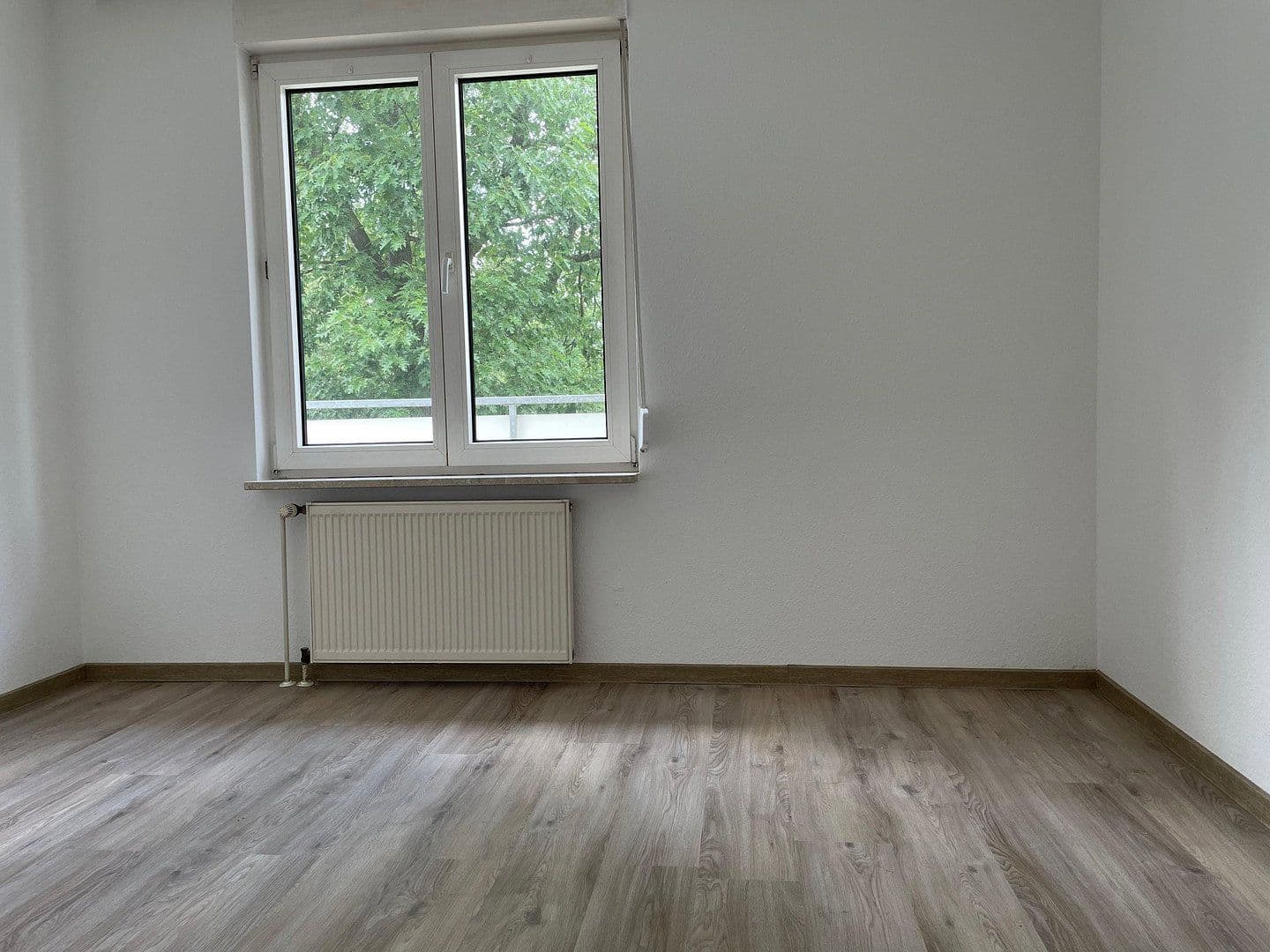 Pronájem bytu 2+1 53 m², Berneckerstr. 1, Bochum, Severní Porýní-Vestfálsko Pronájem bytu 2+1 53 m², Berneckerstr. 1, Bochum, Severní Porýní-Vestfálsko
