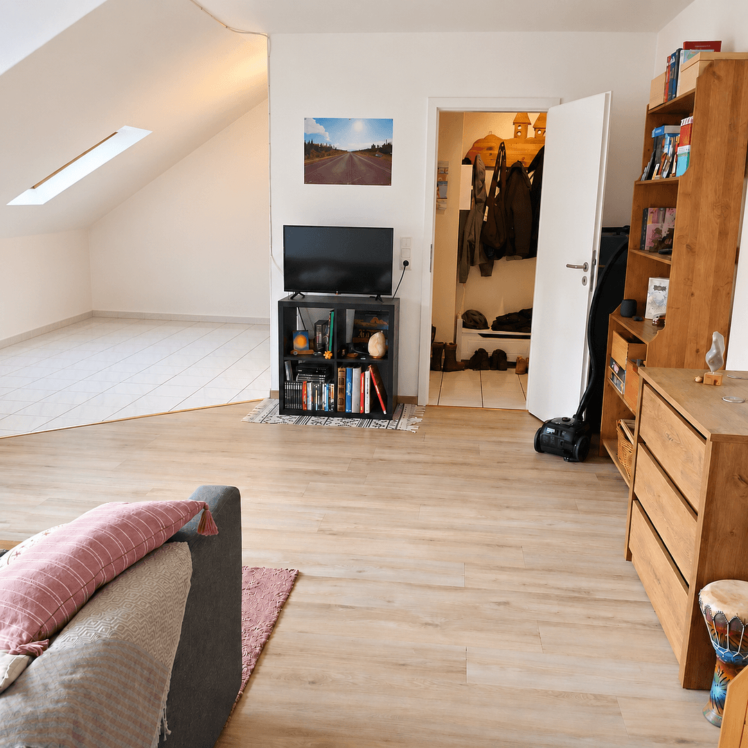 Pronájem bytu 2+1 53 m², Berneckerstr. 1, Bochum, Severní Porýní-Vestfálsko Pronájem bytu 2+1 53 m², Berneckerstr. 1, Bochum, Severní Porýní-Vestfálsko