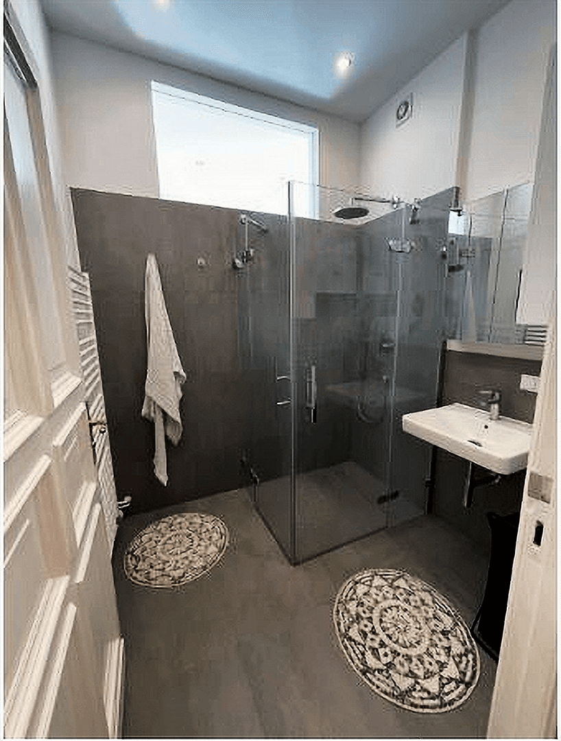 Pronájem bytu 1+1 42 m², 13349, Berlín Pronájem bytu 1+1 42 m², 13349, Berlín