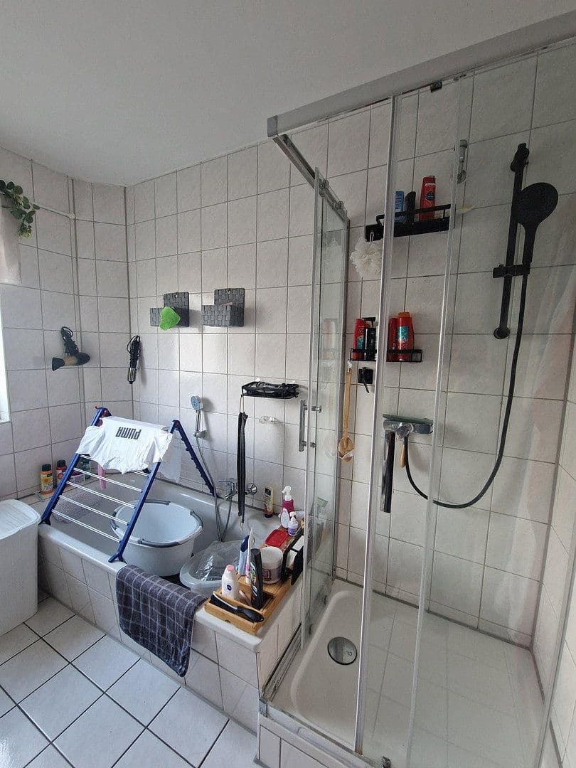 Prodej domu 175 m², pozemek 842 m², Nienburg/Weser, Dolní Sasko Prodej domu 175 m², pozemek 842 m², Nienburg/Weser, Dolní Sasko