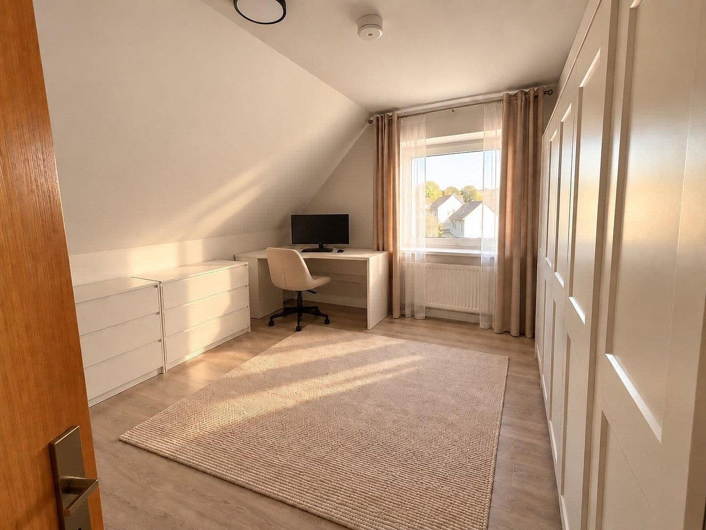 Prodej domu 175 m², pozemek 842 m², Nienburg/Weser, Dolní Sasko Prodej domu 175 m², pozemek 842 m², Nienburg/Weser, Dolní Sasko