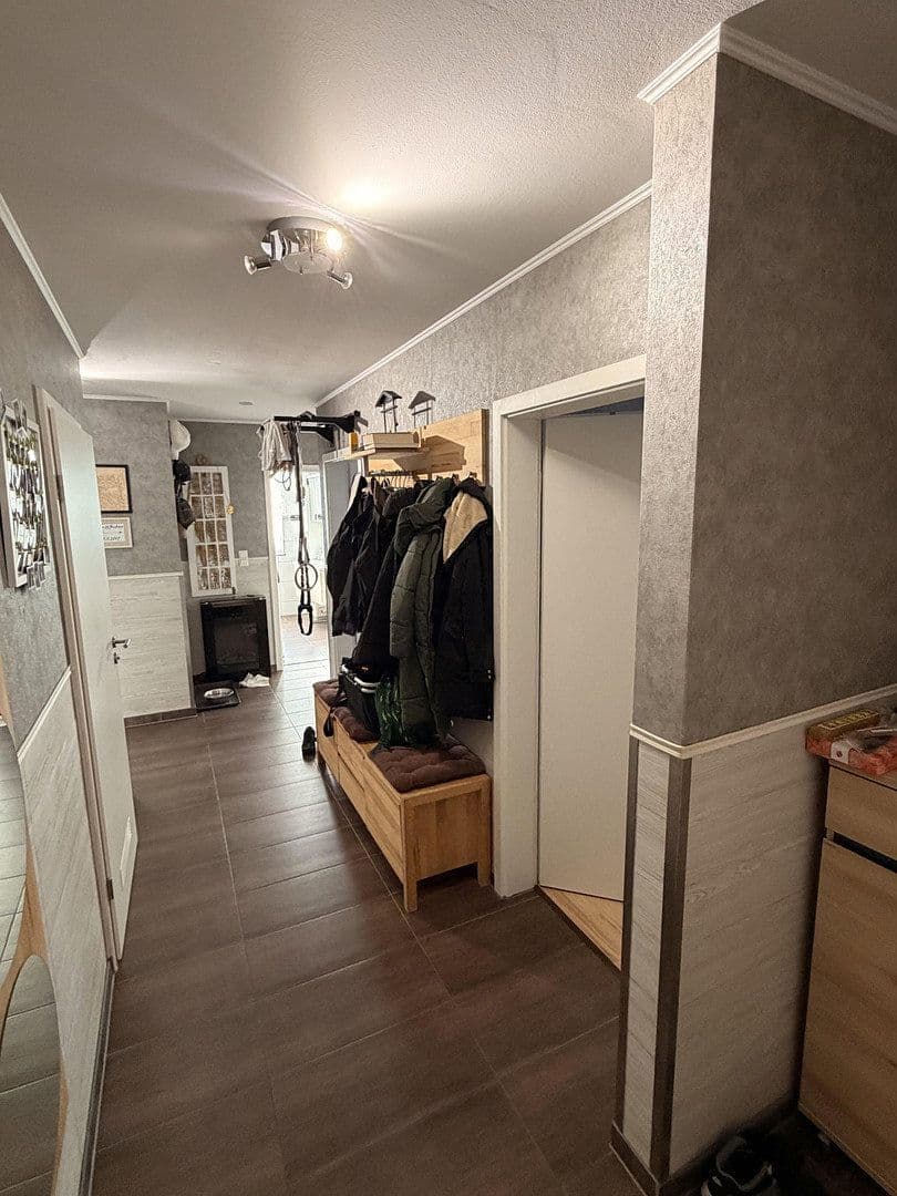 Prodej bytu 4+1 92 m², Ginsheim-Gustavsburg, Hessen Prodej bytu 4+1 92 m², Ginsheim-Gustavsburg, Hessen