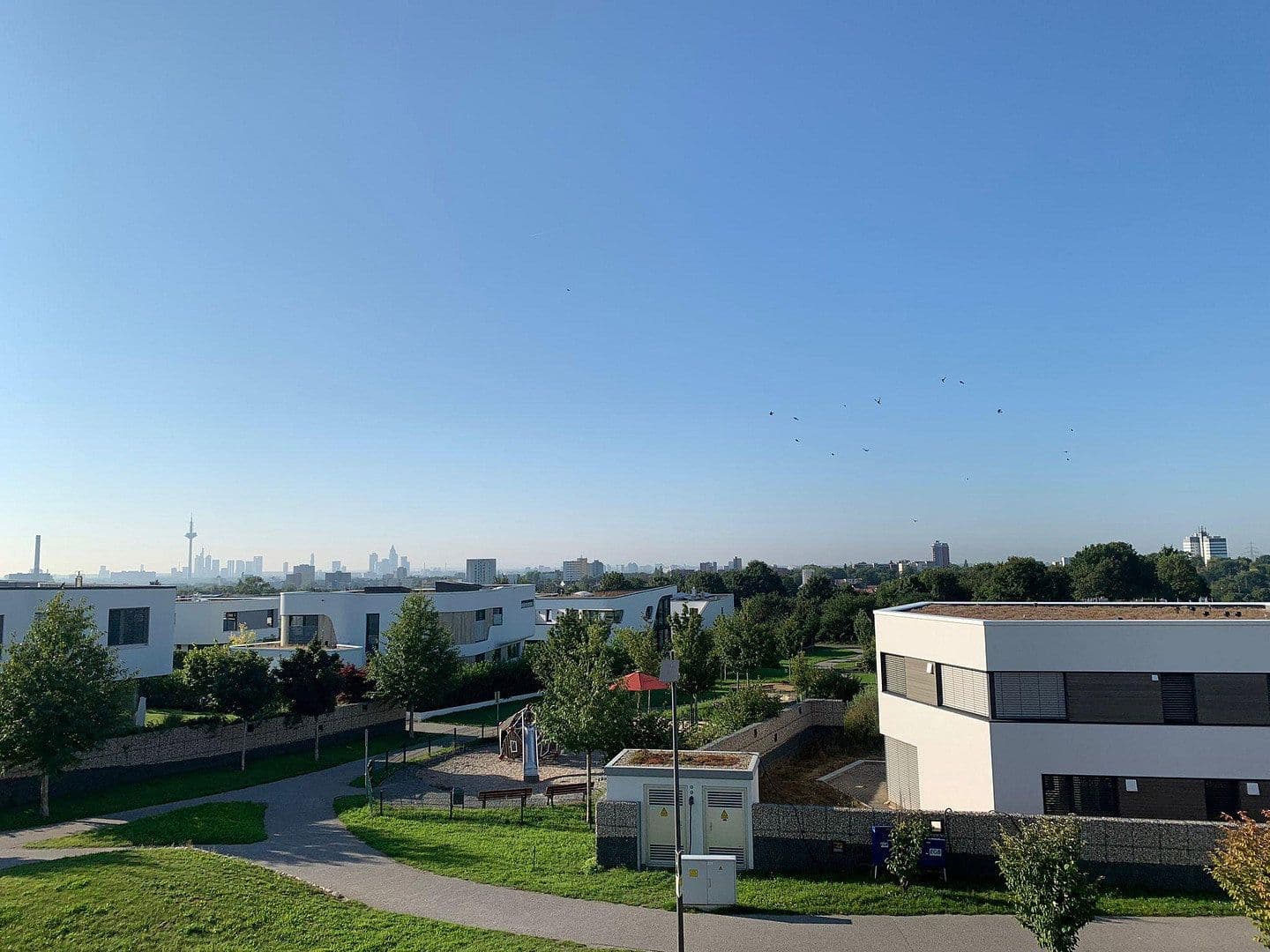 Pronájem bytu 2+1 69 m², Leberecht-Migge-Anlage 11, Frankfurt, Hessen Pronájem bytu 2+1 69 m², Leberecht-Migge-Anlage 11, Frankfurt, Hessen