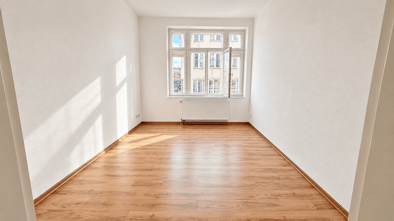 Pronájem bytu 3+1 83 m², Leipzig, Sasko Pronájem bytu 3+1 83 m², Leipzig, Sasko