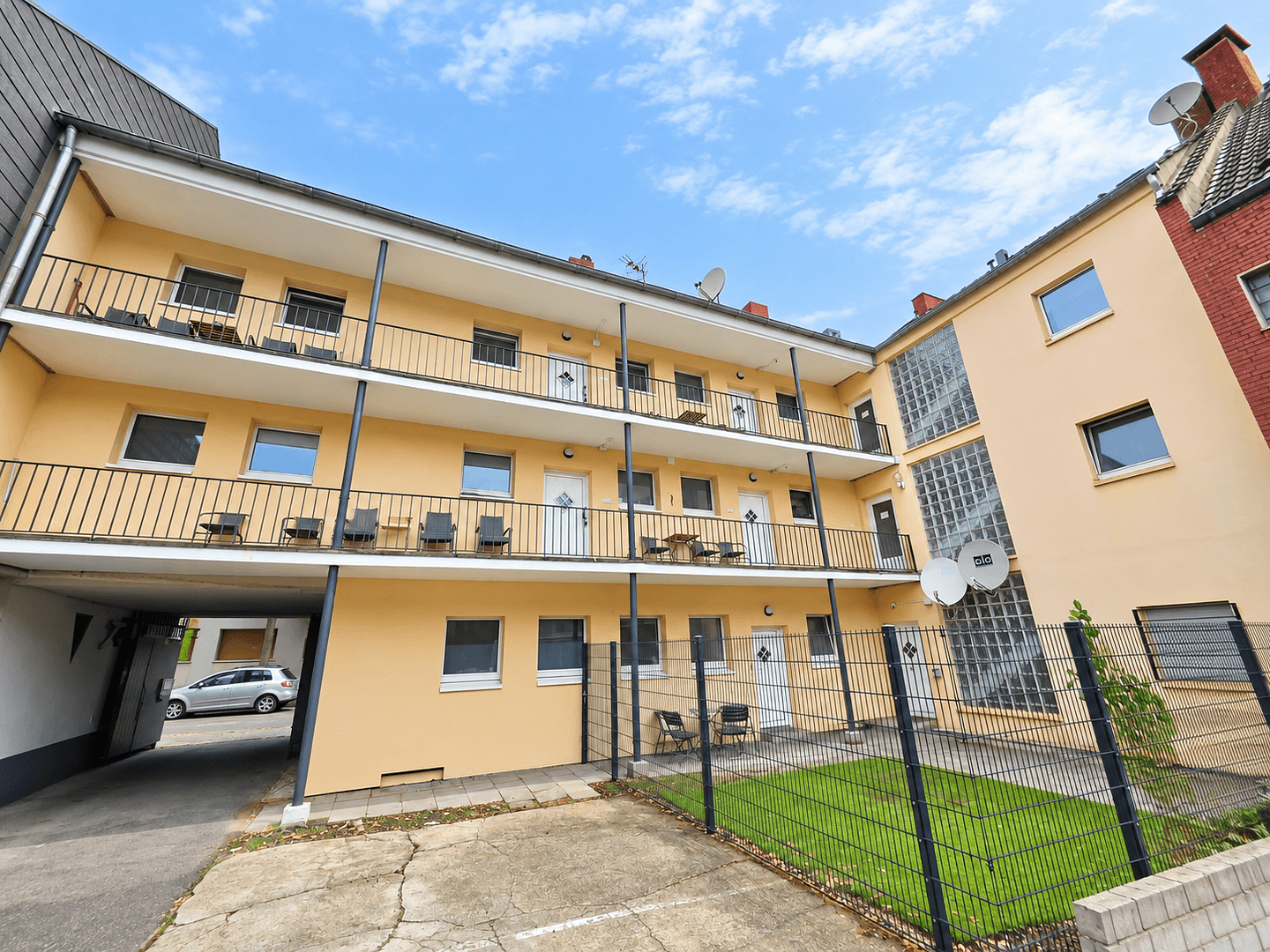 Prodej domu 486 m², pozemek 328 m², Duisburg, Severní Porýní-Vestfálsko Prodej domu 486 m², pozemek 328 m², Duisburg, Severní Porýní-Vestfálsko