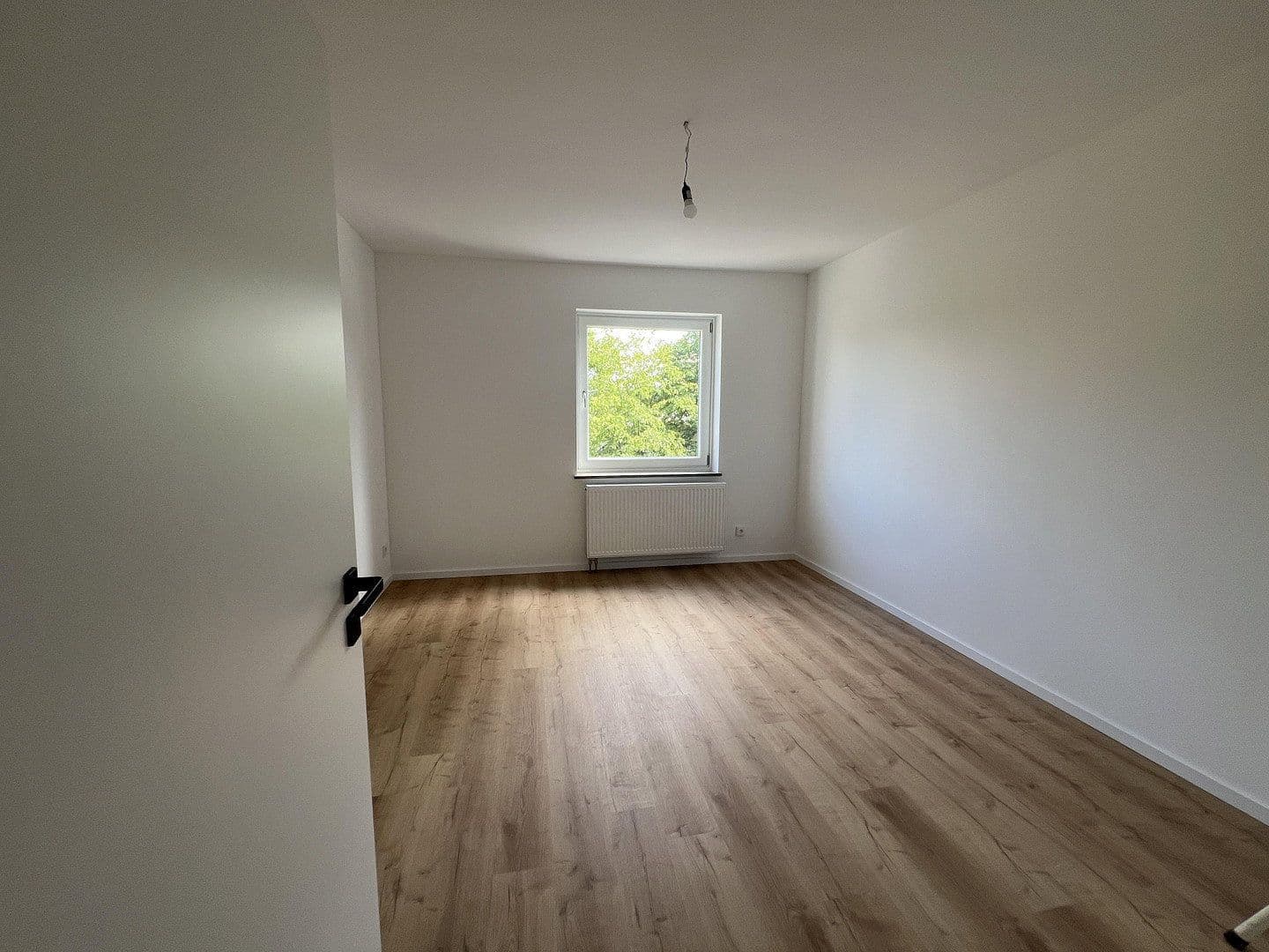 Prodej bytu 3+1 73 m², Baumschulenweg 30, Coburg, Bavorsko Prodej bytu 3+1 73 m², Baumschulenweg 30, Coburg, Bavorsko