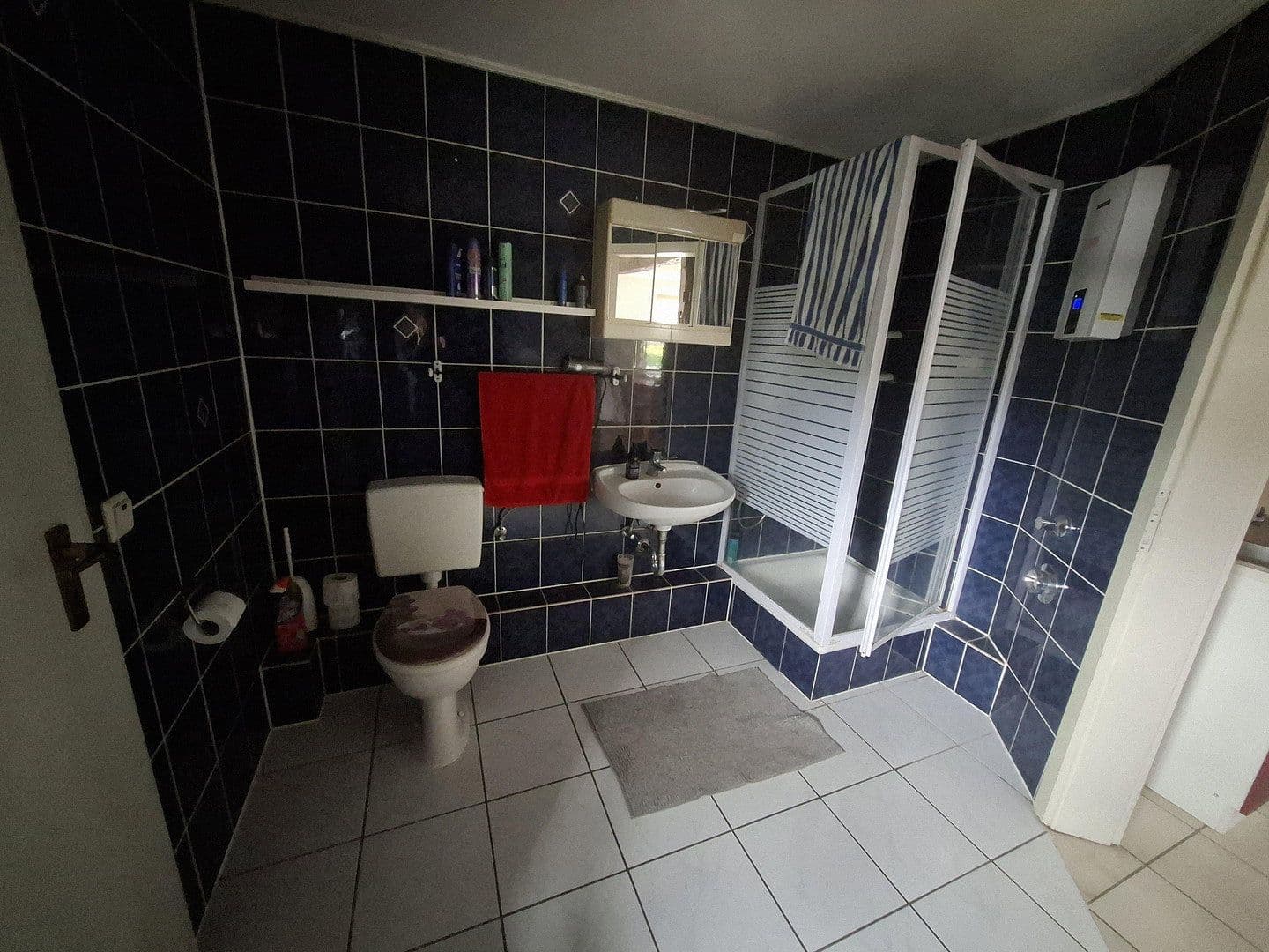 Pronájem bytu 2+1 41 m², Asbach, Porýní-Falc Pronájem bytu 2+1 41 m², Asbach, Porýní-Falc