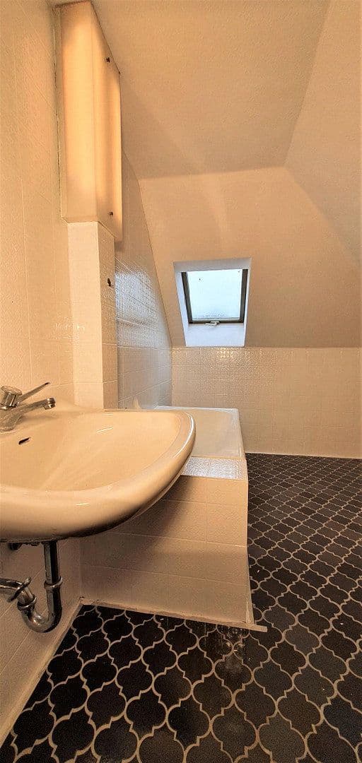 Prodej domu 157 m², pozemek 472 m², Germering, Bavorsko Prodej domu 157 m², pozemek 472 m², Germering, Bavorsko