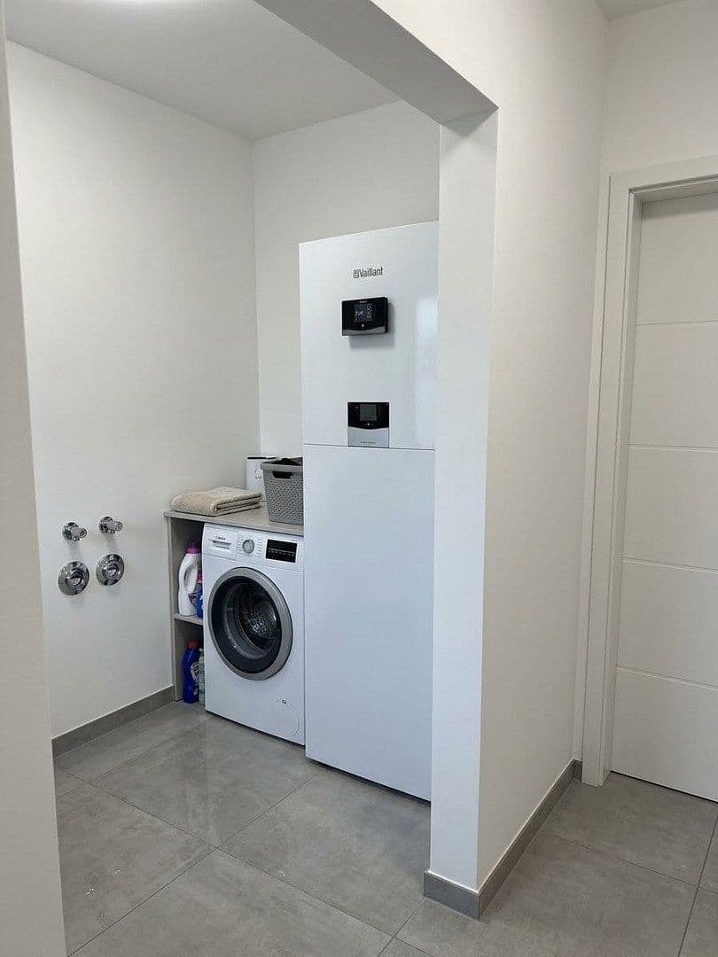 Pronájem bytu 2+1 57 m², Am Hopfengarten 76, Magdeburg, Sasko-Anhaltsko Pronájem bytu 2+1 57 m², Am Hopfengarten 76, Magdeburg, Sasko-Anhaltsko