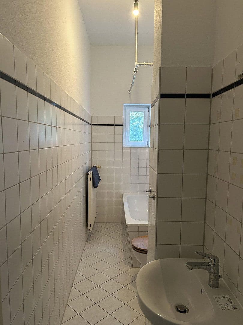 Prodej bytu 2+1 60 m², Tannhäuser Straße 93, Berlin, Berlín Prodej bytu 2+1 60 m², Tannhäuser Straße 93, Berlin, Berlín
