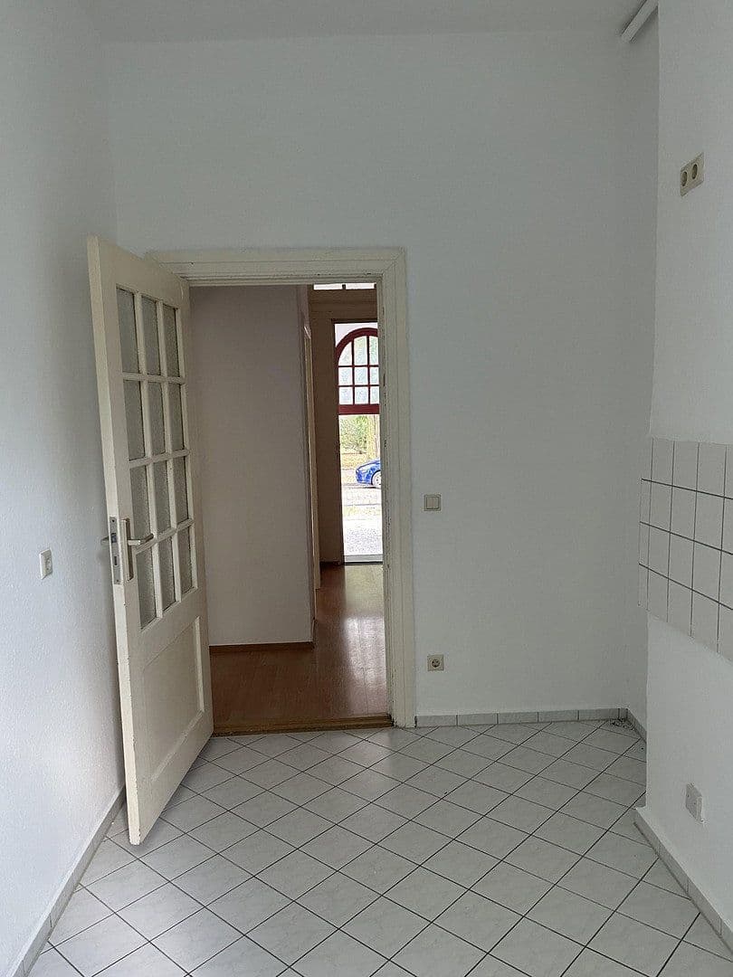 Prodej bytu 2+1 60 m², Tannhäuser Straße 93, Berlin, Berlín Prodej bytu 2+1 60 m², Tannhäuser Straße 93, Berlin, Berlín