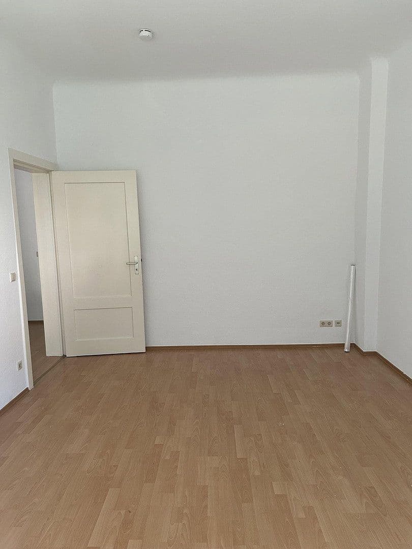 Prodej bytu 2+1 60 m², Tannhäuser Straße 93, Berlin, Berlín Prodej bytu 2+1 60 m², Tannhäuser Straße 93, Berlin, Berlín