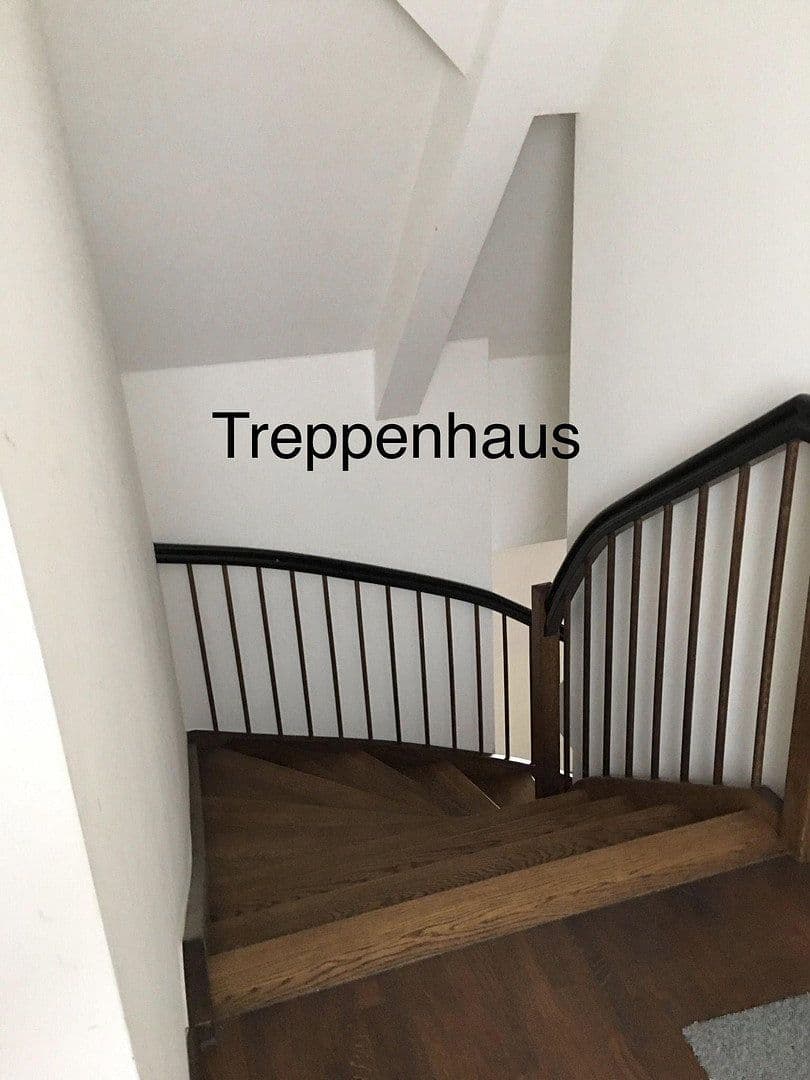 Pronájem bytu 2+1 55 m², Andreasstraße 1, Regensburg, Bavorsko Pronájem bytu 2+1 55 m², Andreasstraße 1, Regensburg, Bavorsko