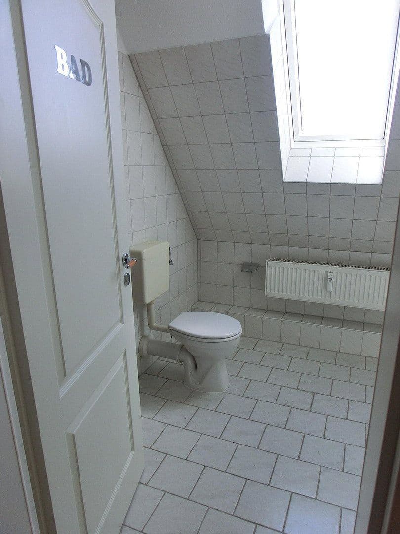 Pronájem bytu 2+1 48 m², Sadowastr. 2, Lübeck, Šlesvicko-Holštýnsko Pronájem bytu 2+1 48 m², Sadowastr. 2, Lübeck, Šlesvicko-Holštýnsko