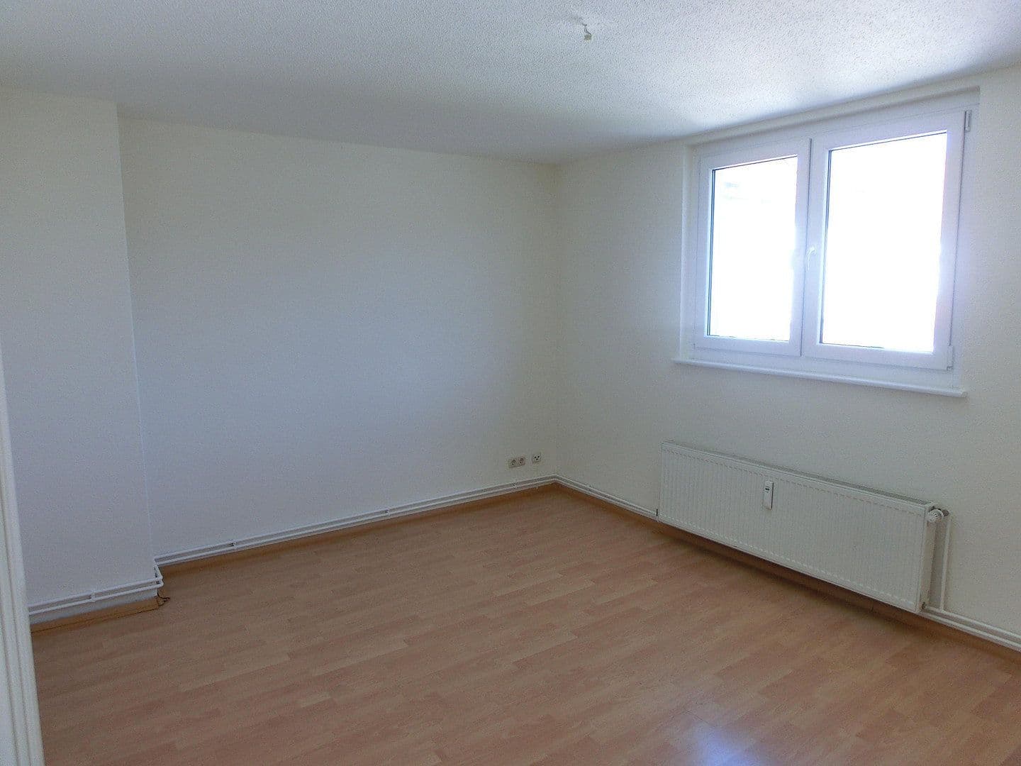 Pronájem bytu 2+1 48 m², Sadowastr. 2, Lübeck, Šlesvicko-Holštýnsko Pronájem bytu 2+1 48 m², Sadowastr. 2, Lübeck, Šlesvicko-Holštýnsko