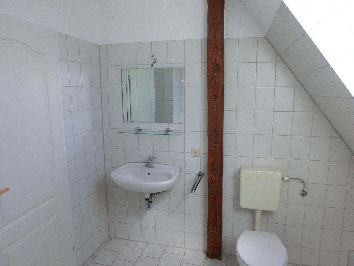 Pronájem bytu 2+1 48 m², Sadowastr. 2, Lübeck, Šlesvicko-Holštýnsko Pronájem bytu 2+1 48 m², Sadowastr. 2, Lübeck, Šlesvicko-Holštýnsko