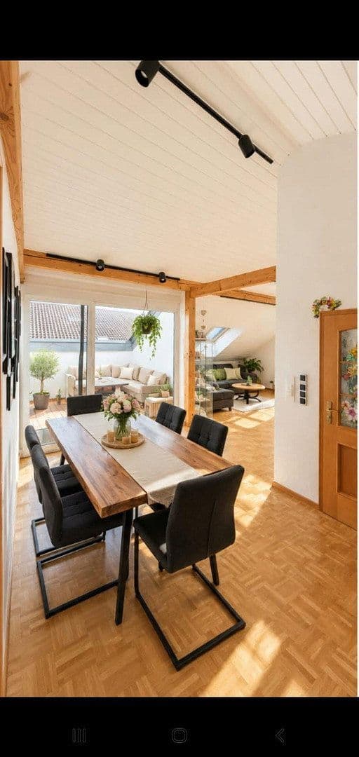 Pronájem bytu 3+kk 112 m², Schwegenheimer Str. 67, Römerberg, Porýní-Falc Pronájem bytu 3+kk 112 m², Schwegenheimer Str. 67, Römerberg, Porýní-Falc