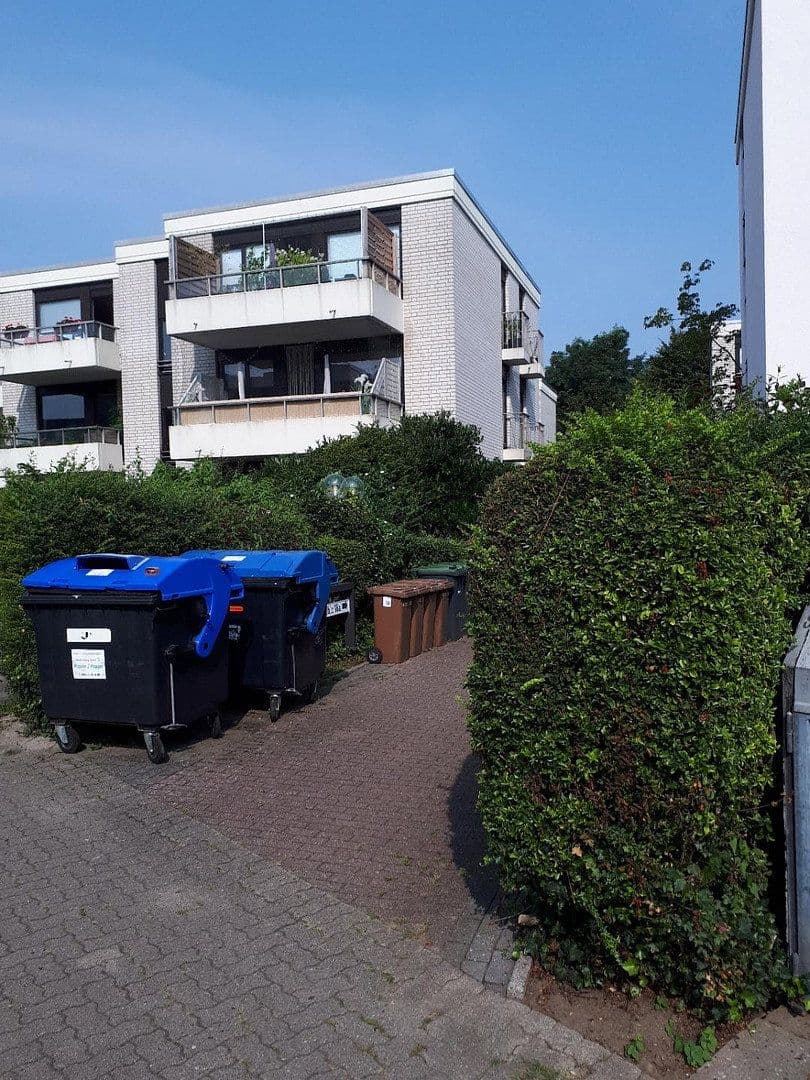 Pronájem bytu 2+1 58 m², Brahmsstr.18a, Lübeck, Šlesvicko-Holštýnsko Pronájem bytu 2+1 58 m², Brahmsstr.18a, Lübeck, Šlesvicko-Holštýnsko