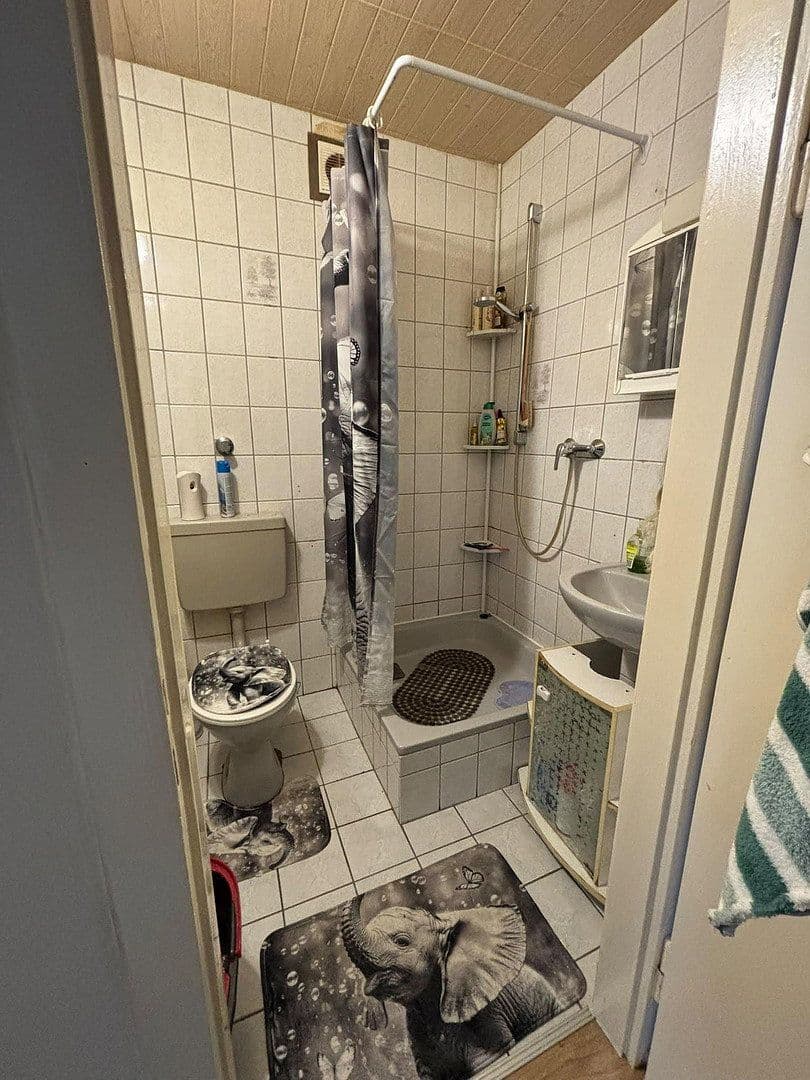 Pronájem bytu 2+1 42 m², Sommerdellenstr. 16, Bochum, Severní Porýní-Vestfálsko Pronájem bytu 2+1 42 m², Sommerdellenstr. 16, Bochum, Severní Porýní-Vestfálsko
