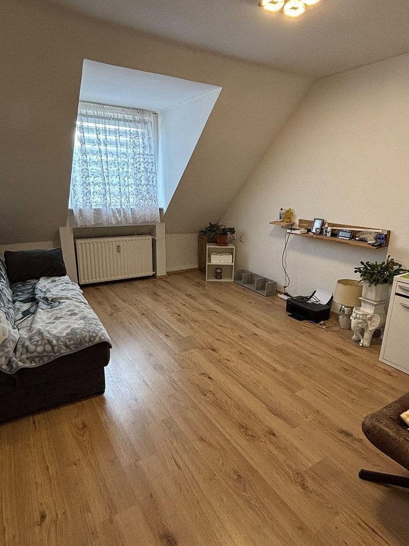 Pronájem bytu 2+1 42 m², Sommerdellenstr. 16, Bochum, Severní Porýní-Vestfálsko Pronájem bytu 2+1 42 m², Sommerdellenstr. 16, Bochum, Severní Porýní-Vestfálsko
