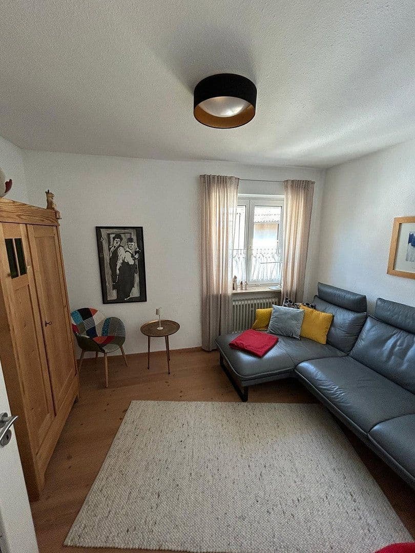 Pronájem bytu 5+1 120 m², Füssener Straße 84, Kempten (Allgäu), Bavorsko Pronájem bytu 5+1 120 m², Füssener Straße 84, Kempten (Allgäu), Bavorsko