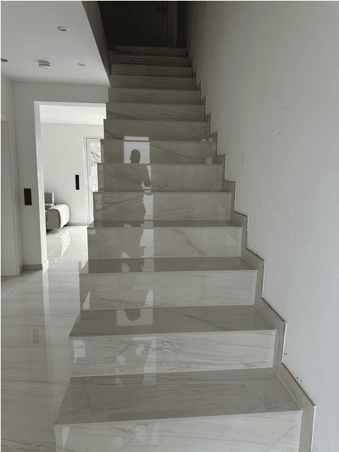 Prodej domu 150 m², pozemek 350 m², Rotmilanplatz 4, Radevormwald, Severní Porýní-Vestfálsko Prodej domu 150 m², pozemek 350 m², Rotmilanplatz 4, Radevormwald, Severní Porýní-Vestfálsko