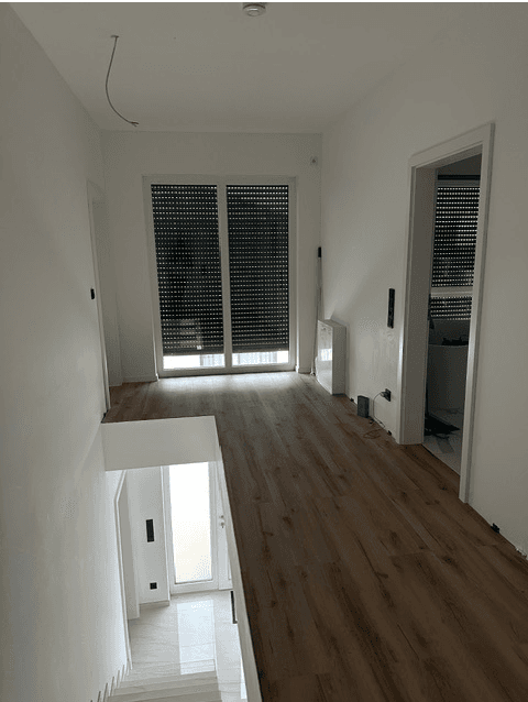 Prodej domu 150 m², pozemek 350 m², Rotmilanplatz 4, Radevormwald, Severní Porýní-Vestfálsko Prodej domu 150 m², pozemek 350 m², Rotmilanplatz 4, Radevormwald, Severní Porýní-Vestfálsko