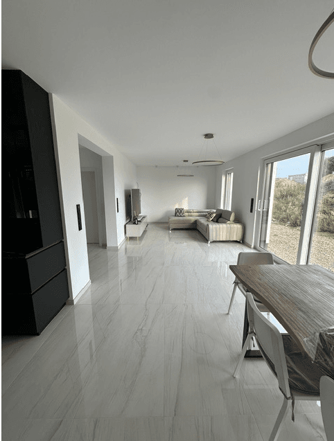 Prodej domu 150 m², pozemek 350 m², Rotmilanplatz 4, Radevormwald, Severní Porýní-Vestfálsko Prodej domu 150 m², pozemek 350 m², Rotmilanplatz 4, Radevormwald, Severní Porýní-Vestfálsko