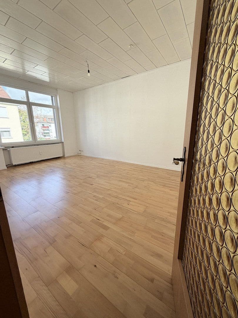 Pronájem bytu 4+1 102 m², Alfred-Delp-Straße 16, Hanau, Hessen Pronájem bytu 4+1 102 m², Alfred-Delp-Straße 16, Hanau, Hessen