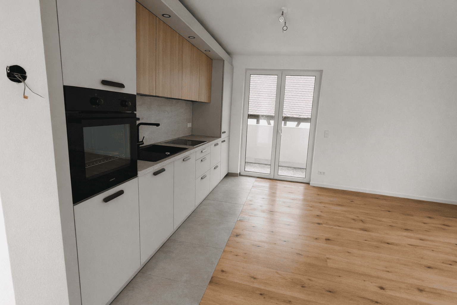 Pronájem bytu 4+1 85 m², Holzgasse 8, Lustadt, Porýní-Falc Pronájem bytu 4+1 85 m², Holzgasse 8, Lustadt, Porýní-Falc