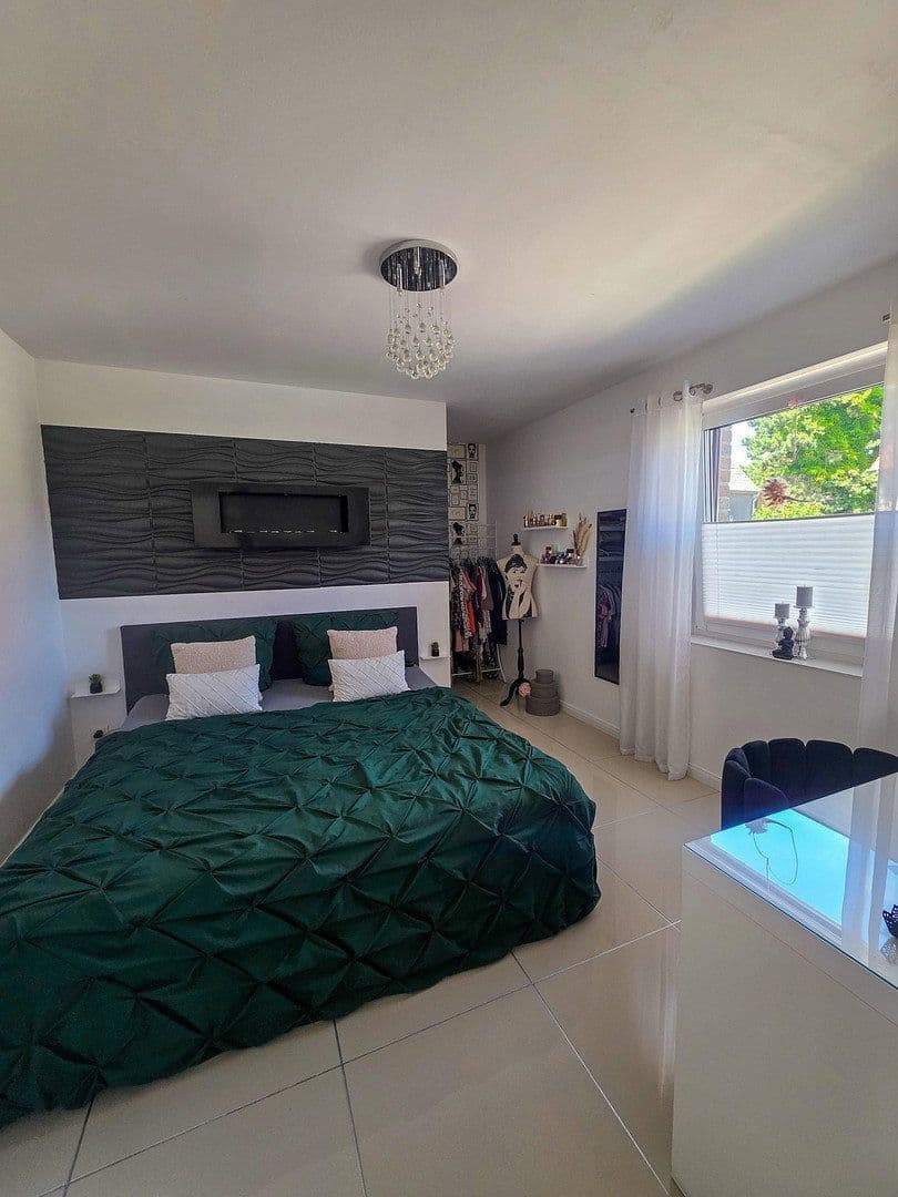 Prodej domu 177 m², pozemek 438 m², Haller Straße 15, Werther (Westf.), Severní Porýní-Vestfálsko Prodej domu 177 m², pozemek 438 m², Haller Straße 15, Werther (Westf.), Severní Porýní-Vestfálsko