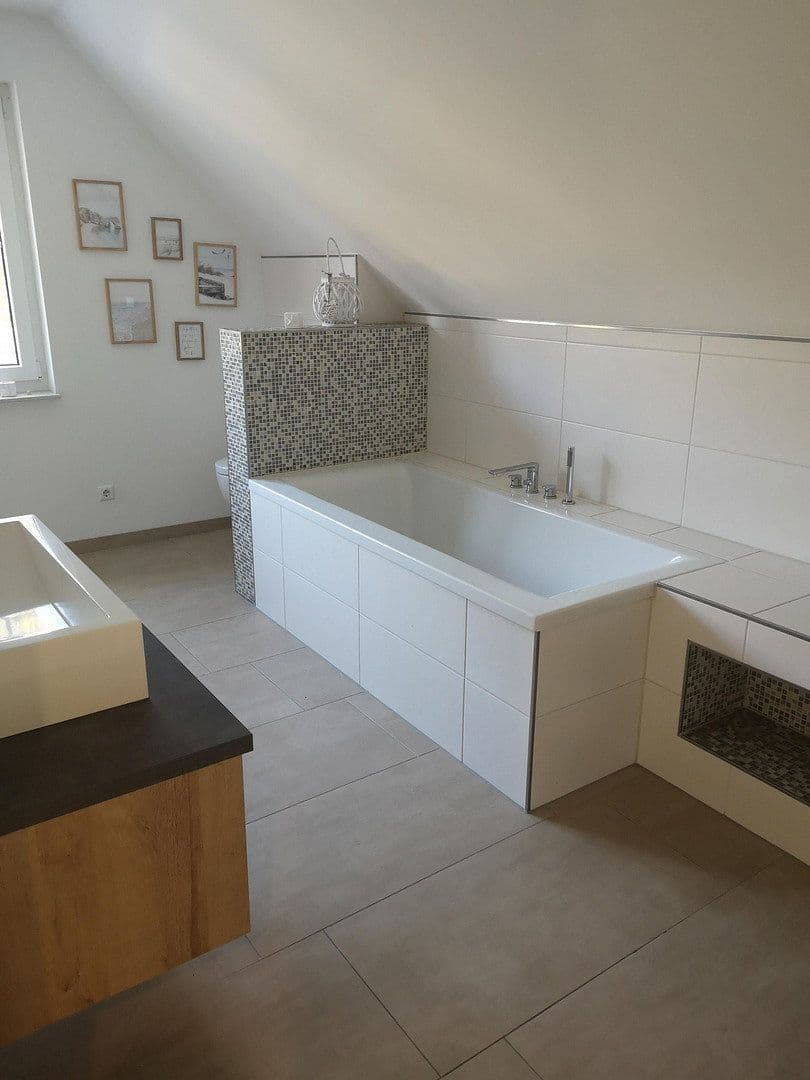 Prodej domu 130 m², pozemek 575 m², Brieselang, Braniborsko Prodej domu 130 m², pozemek 575 m², Brieselang, Braniborsko