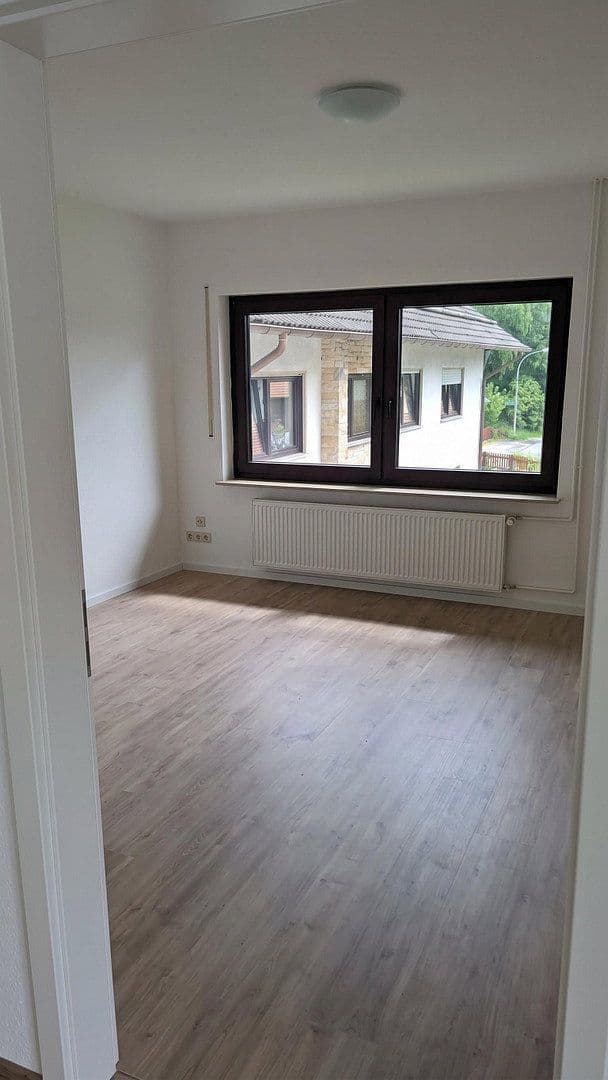Prodej domu 392 m², pozemek 2.054 m², Waldeck, Hessen Prodej domu 392 m², pozemek 2.054 m², Waldeck, Hessen