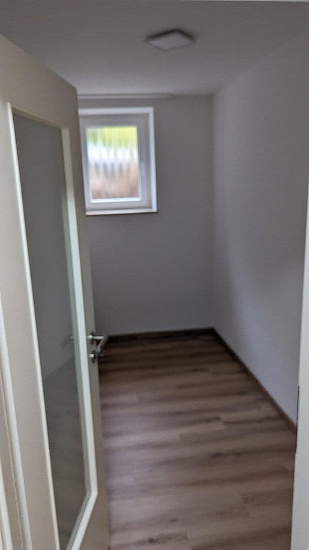 Prodej domu 392 m², pozemek 2.054 m², Waldeck, Hessen Prodej domu 392 m², pozemek 2.054 m², Waldeck, Hessen